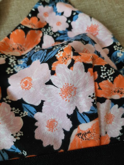 Памучни Еластични сутиени,  Топ качество, чисто нови с етикет,Размер S