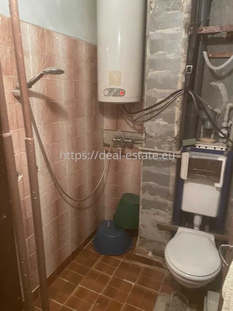 Продава се Двустаен апартамент в Благоевград, Струмско - 58 кв.м за 855 €/кв.м - Снимка #2