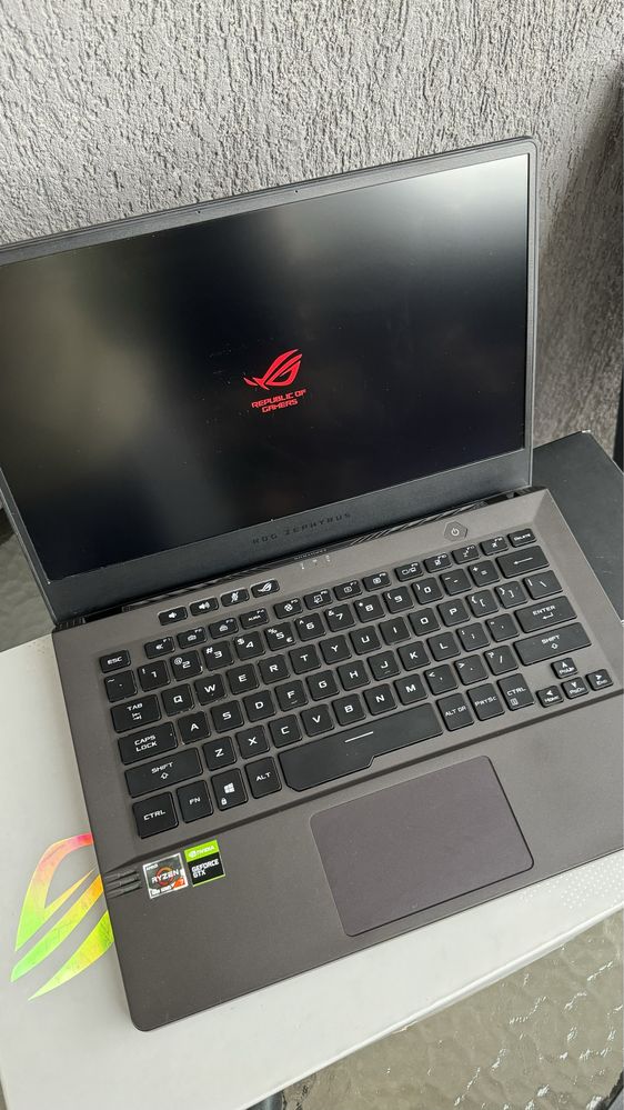 Laptop Asus Zephyrus G14 2k 120hz 24gb ram ryzen 7