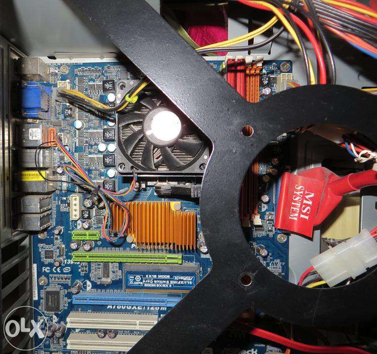 Calculator / Desktop / Computer Unitate ca nou - complet - Dual-Core