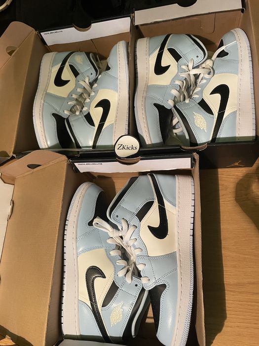 Jordan 1 mid ice blue