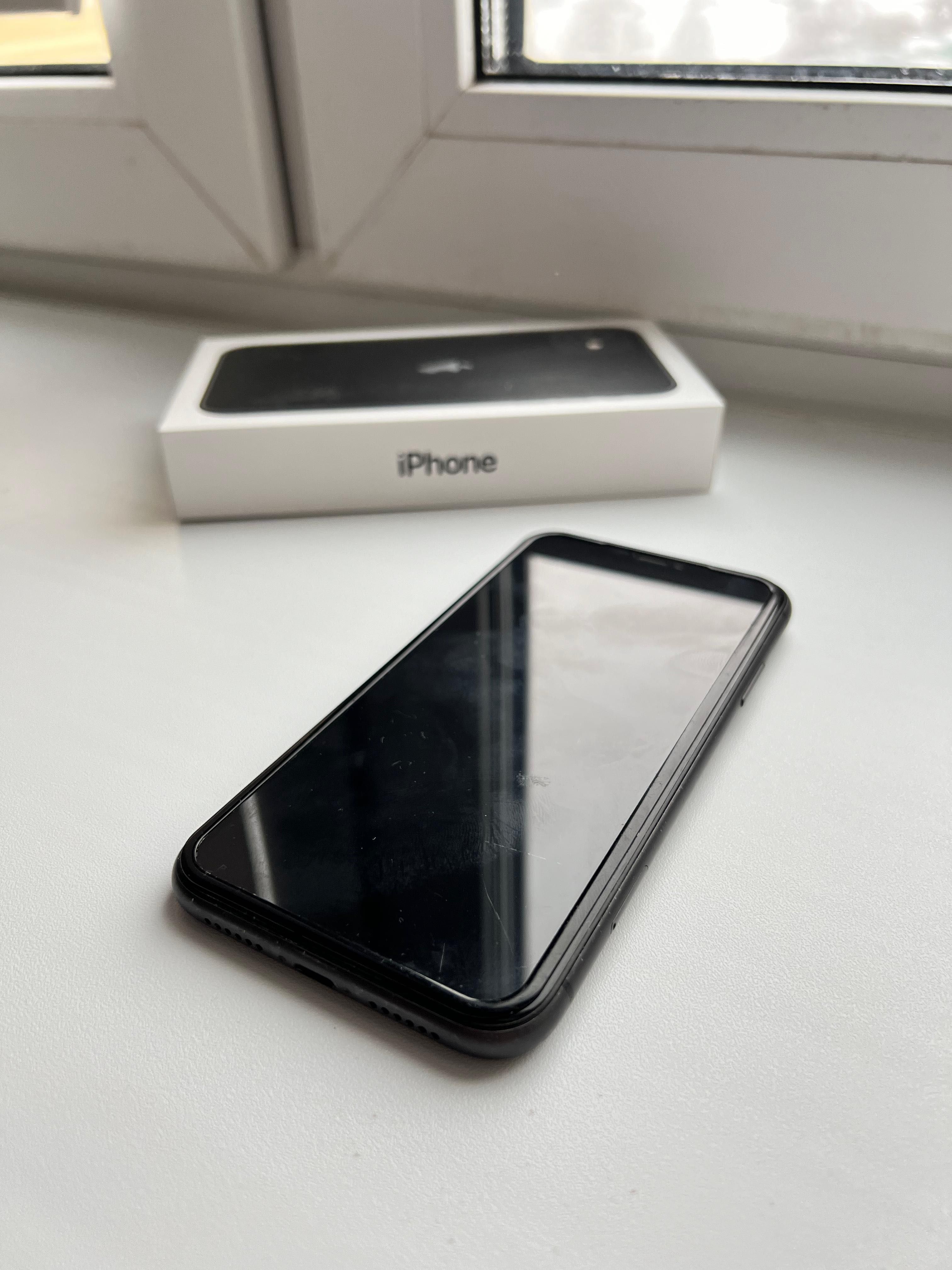 iPhone 11 64 Gb б/у в хорошем состоянии