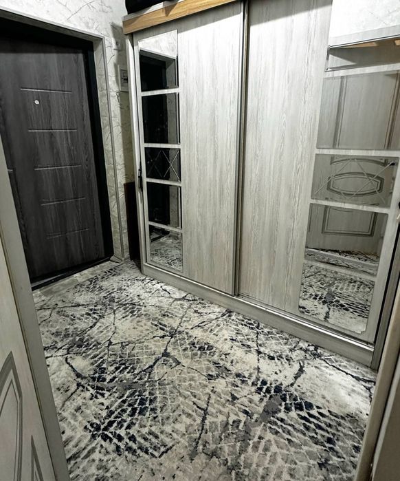 Сотилади Сергели Чоштепа 1 хонали навастройка евро ремонт