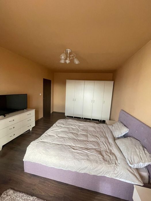 Apartament 2 dormitoare de inchiriat - str. Viseului, langa camine.