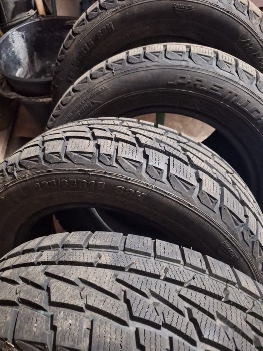 Продам резину  срочно зимнею