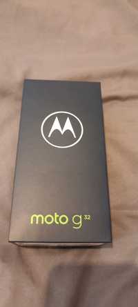 Vand telefon Motorola g32 8+256gb