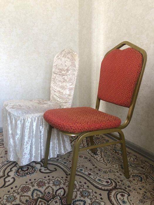 Продаются новые стулья