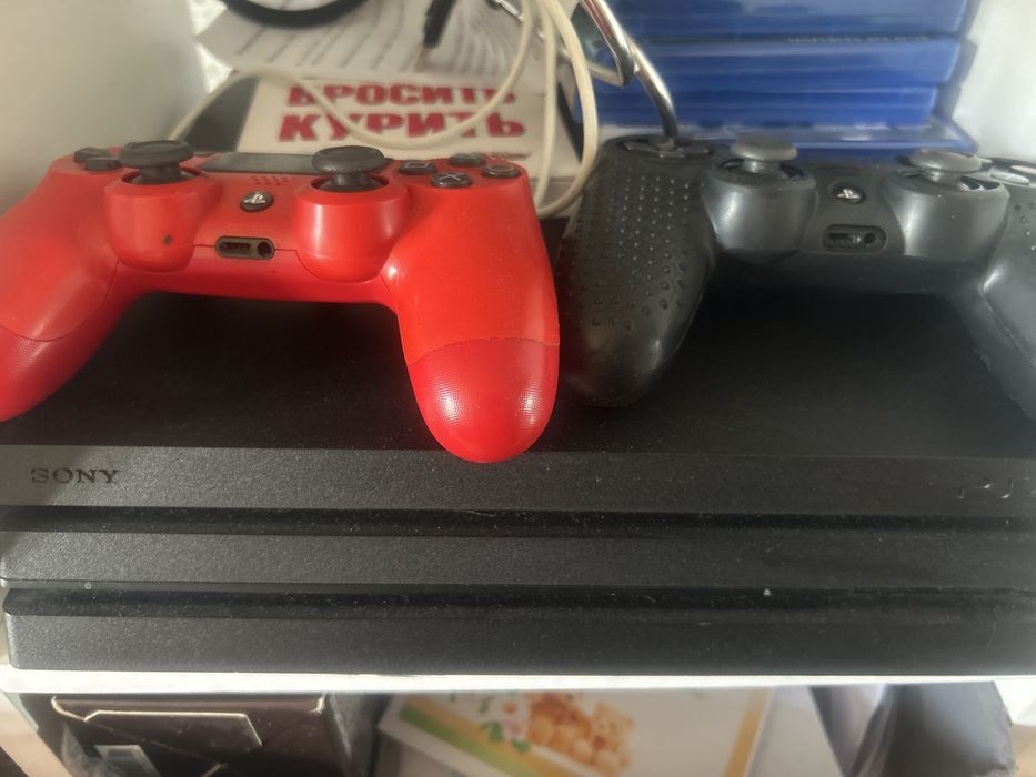 Продам PlayStation 4 pro