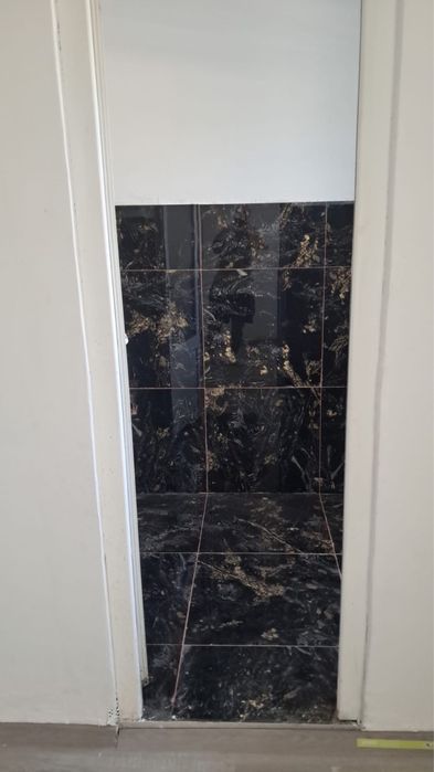 De vanzare garsoniera in Floresti/Prahova 15200€(agentie)€