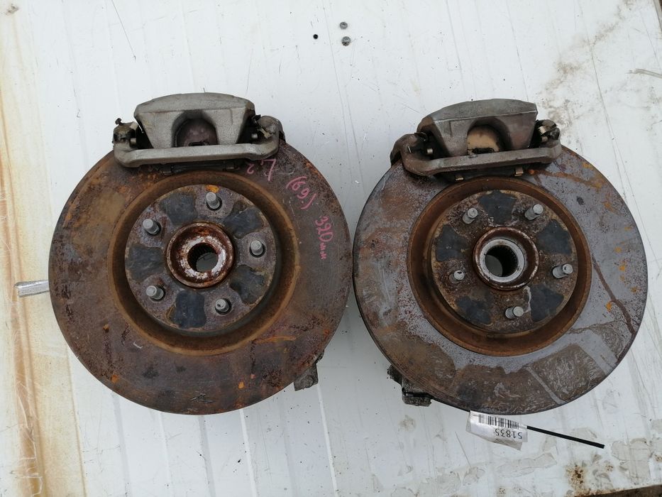 Ступица на ниссан тормозной диск колодки цапфа датчик абс на Nissan