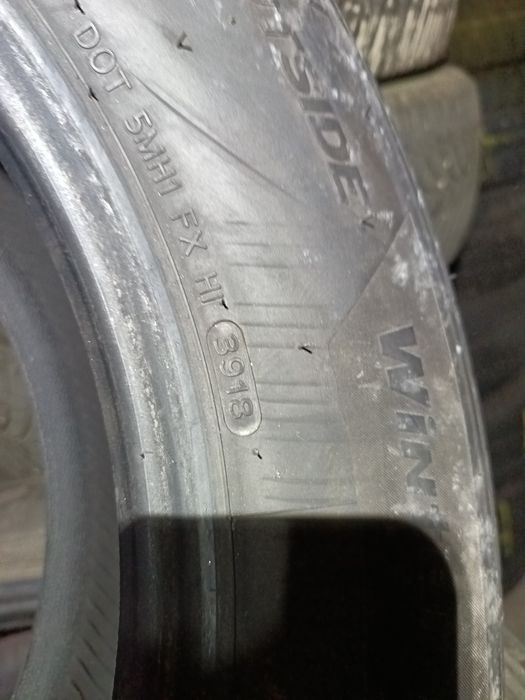 Anvelope MS iarna 225 65 17 hankook 2018 5-6mm