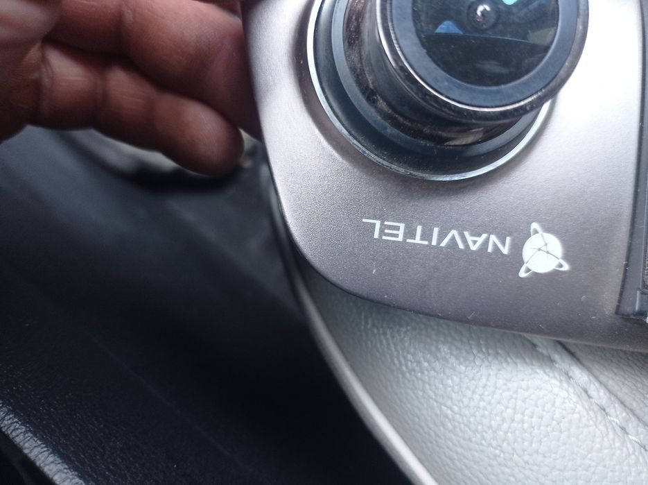 Продам Регистратор в отличном состоянии камера чистая