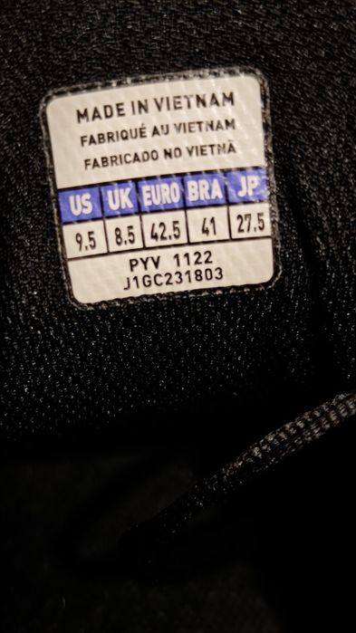 Adidasi Mizuno Wave Ultima 14