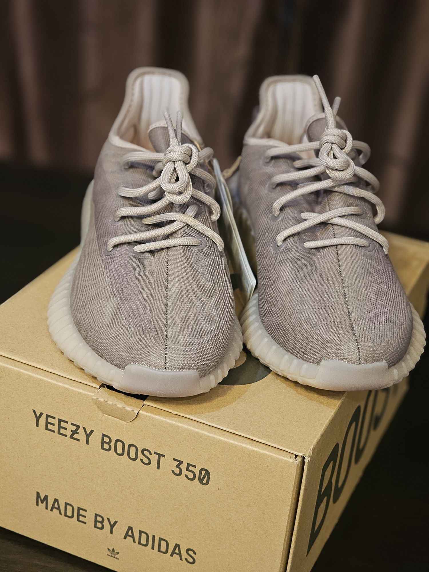 Adidas Yezzy Boost 350 V2