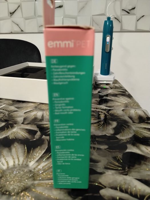 Pastă de dinți pentru câini și pisici