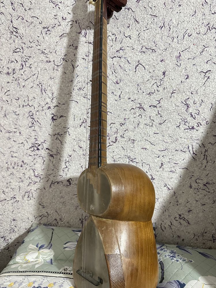 Musiqa asbobi TOR  sotiladi