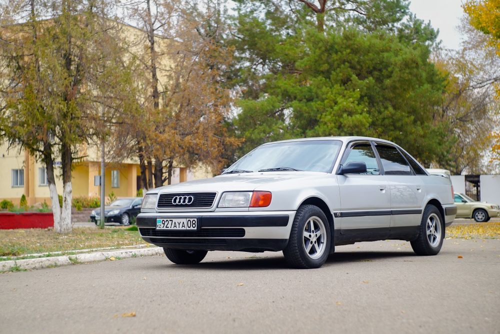 Ауди 100 С4 объём 2.6
