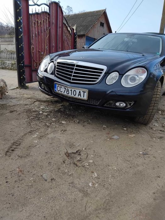 Vînd mercedes,E clas.2004...320 cdi,,volan dreapta numere bg.