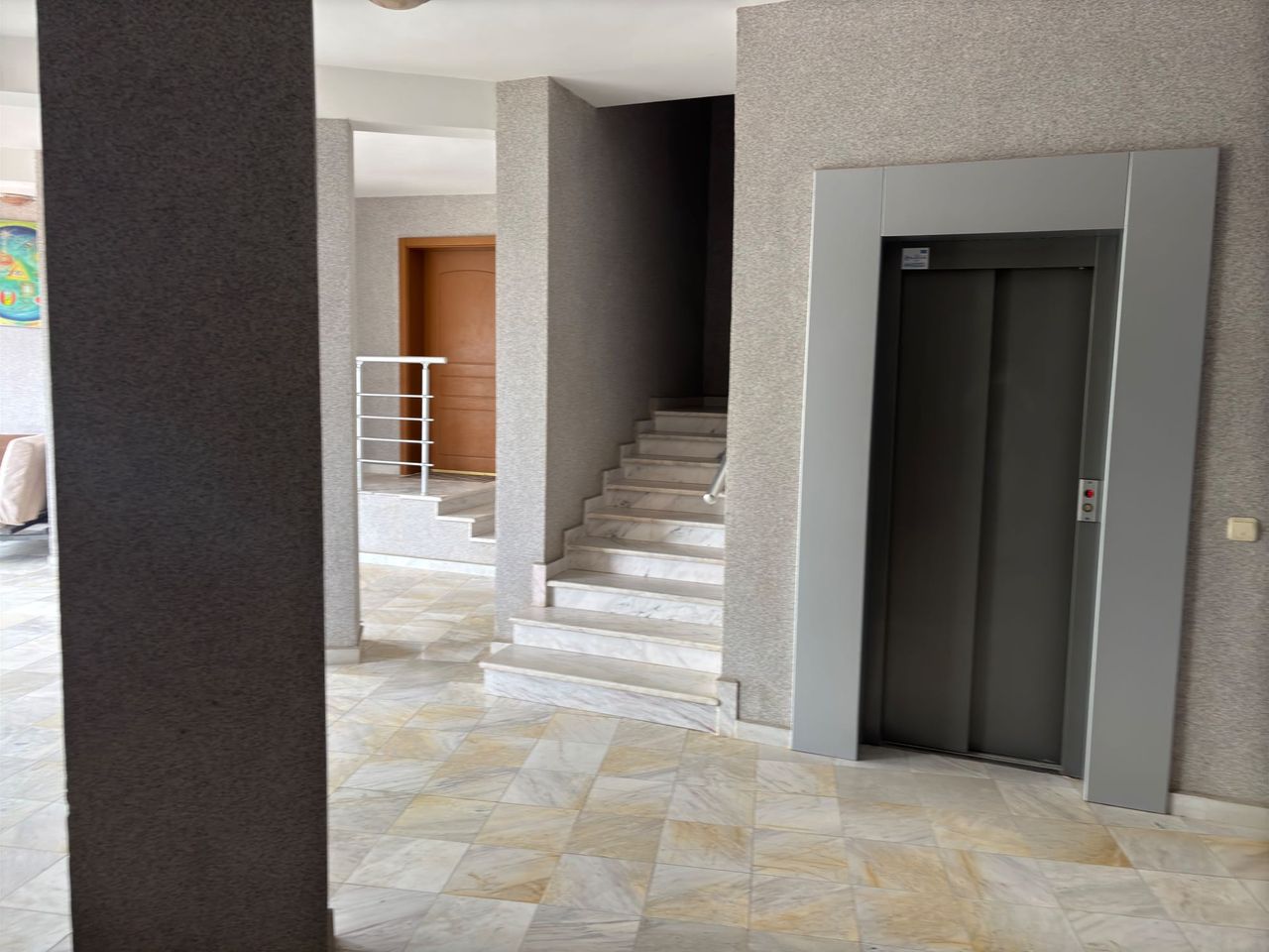 Продава се Двустаен апартамент в Бяла - 40 кв.м за 1125 €/кв.м - Снимка #7