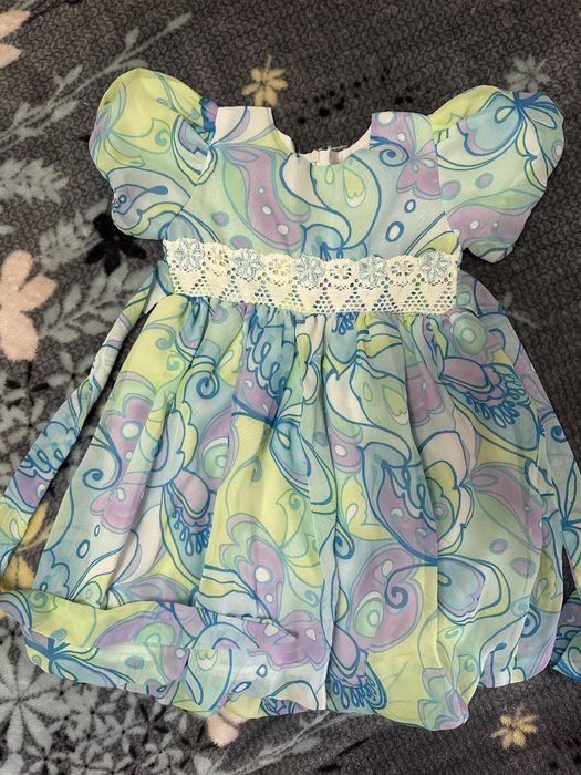 Нарядные платья на девочку