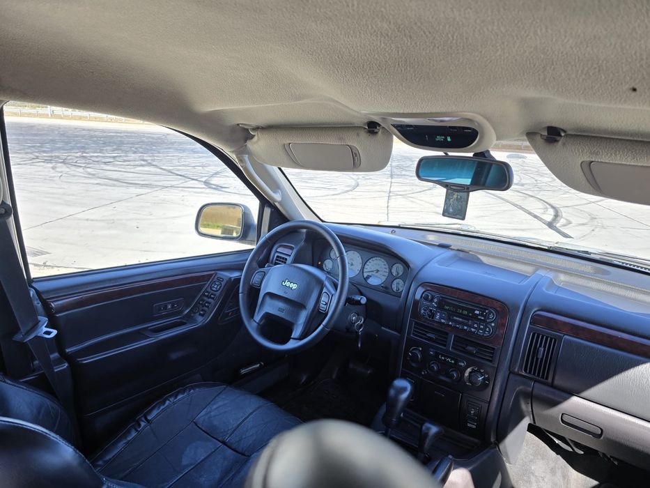 Jeep Grand Cherooke 2.7 CRD autoutilitar 4 locuri