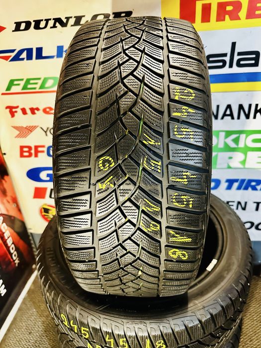 245/45 R18 100V XL - Goodyear Ultra Grip Performance M+S Oferta