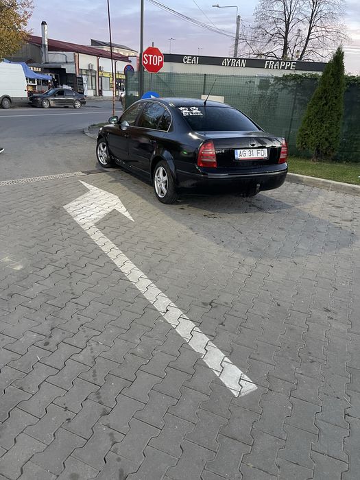 Vând sau schimb skoda superb