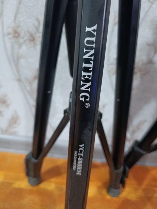 Yunteng 880 va Yunteng 990 shtativlar sotiladi rabochiy