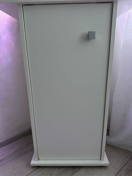 Acvariu  Boyu incorporat cu comoda