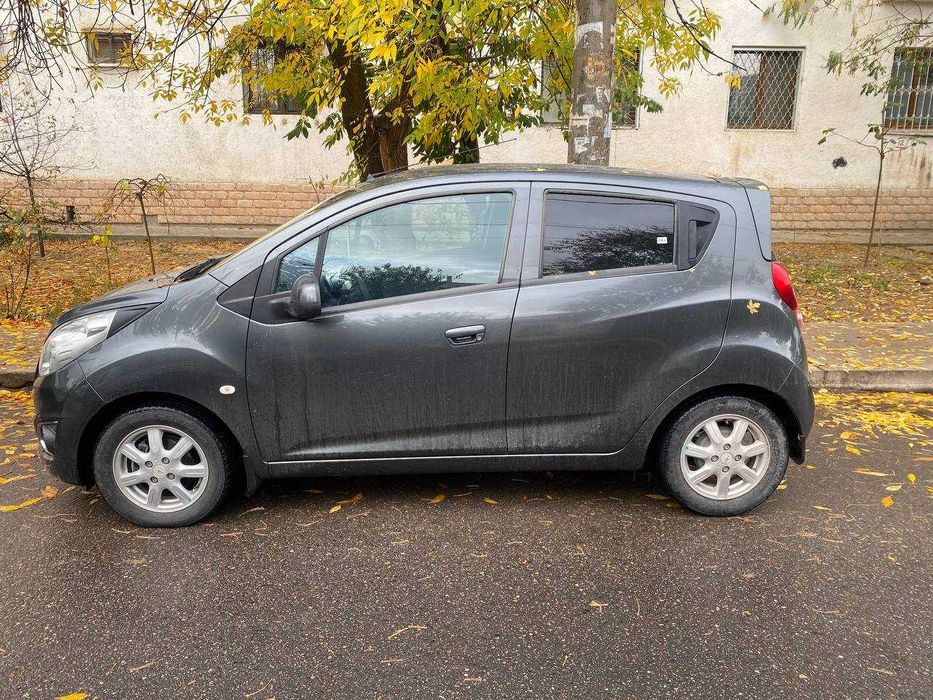 Продаётся Автомобиль Spark