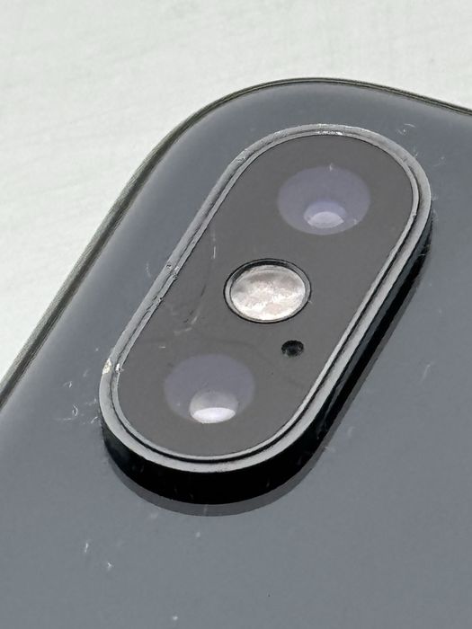 Продается iphone xs max первые руки.