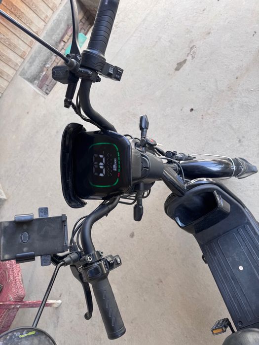 Skuter yili2025 mart motor 240 w prava soralmaydi