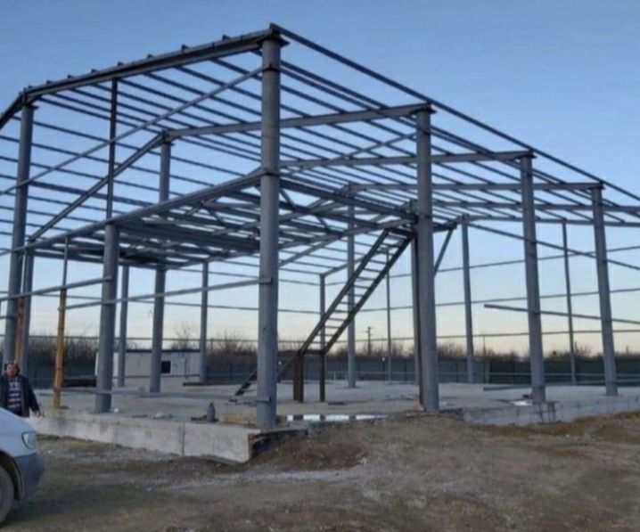 Vand hale metalice si structuri industriale agricole sau de productie