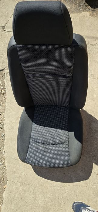 Vând scaun dreapta Mercedes Vito
