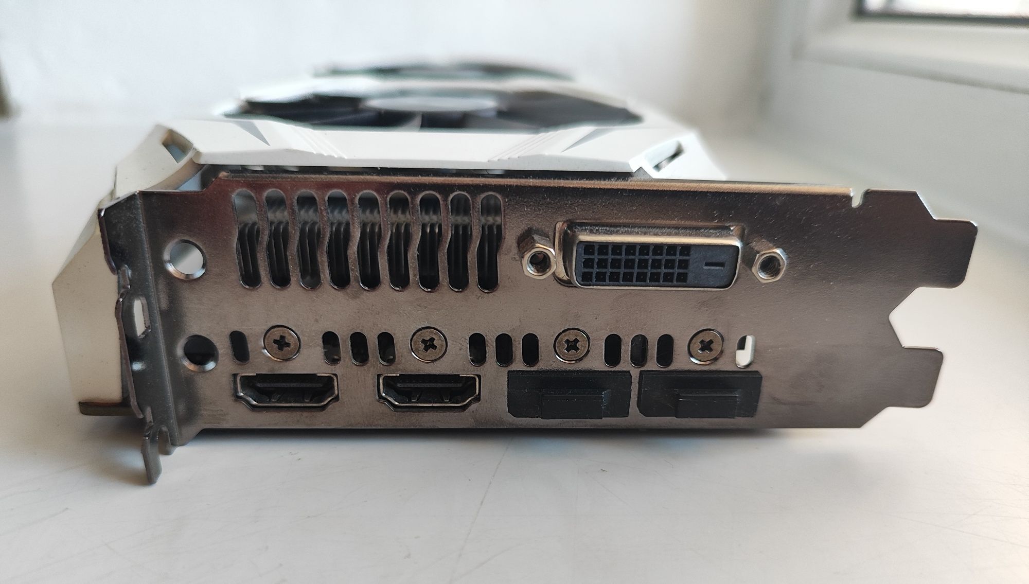 Видеокарта ASUS GeForce GTX 1060 DUAL OC 3Gb