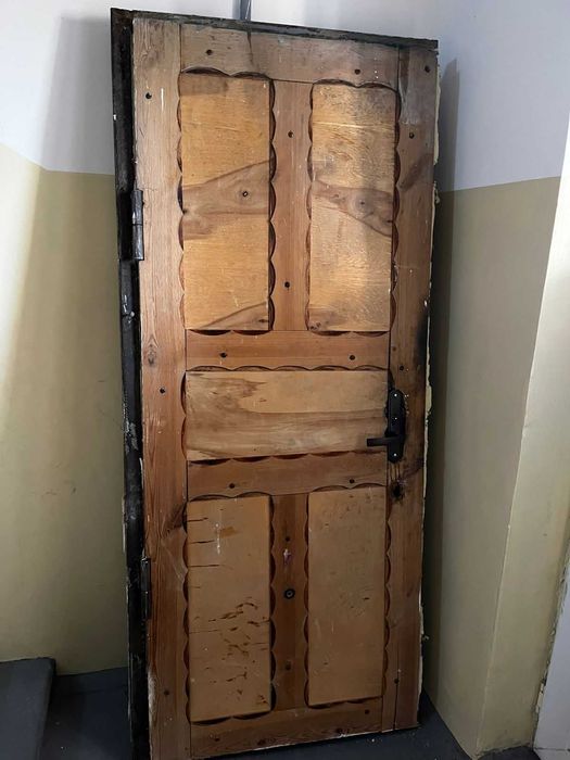 Дверь металлическая б/у