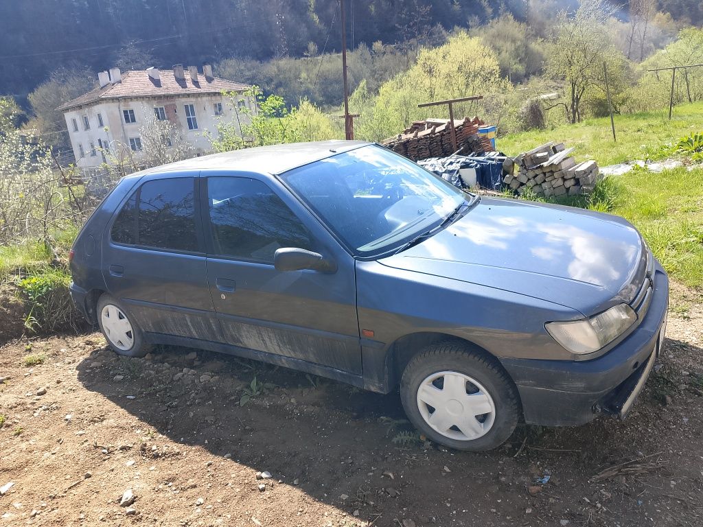 продавам пежо 306