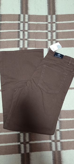 Продам брендовые женские джинсы 44р