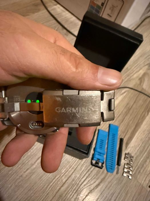 Garmin Quatix 6X Solar Titanium