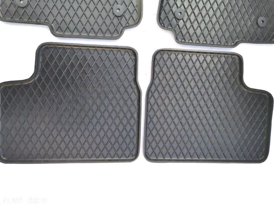 Covorase cauciuc Opel Astra G, H, Zafira 1, 2 cu clipsuri de prindere