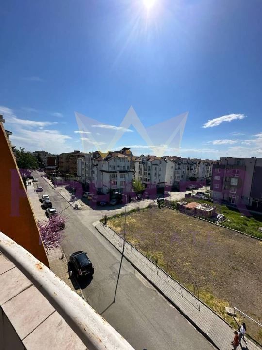 2-стаен в Бургас, област-к.к.Слънчев бряг