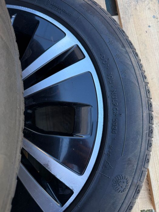 Roti 17 complete Mercedes A,B E-Class 200/220/A Dot 2024