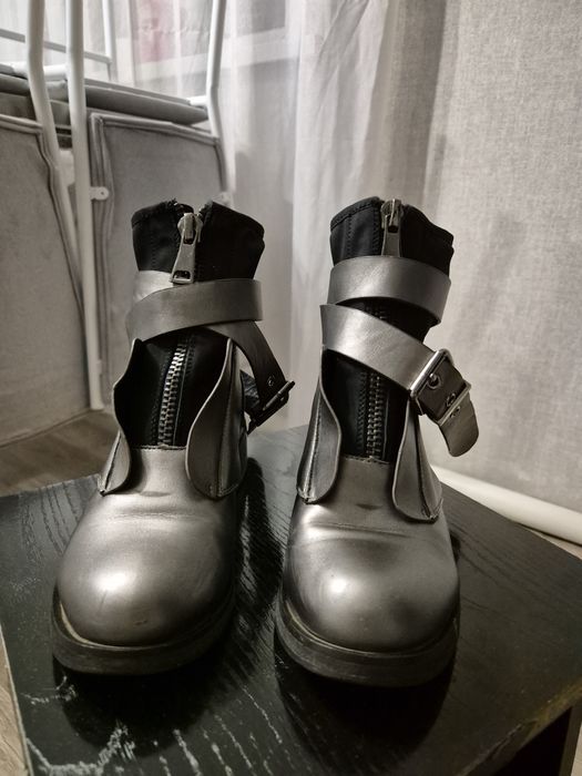 Ботинки осенние в отличном состоянии