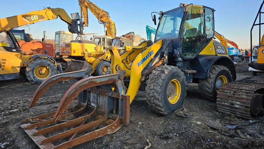 Komatsu WA 100 M Încărcător frontal