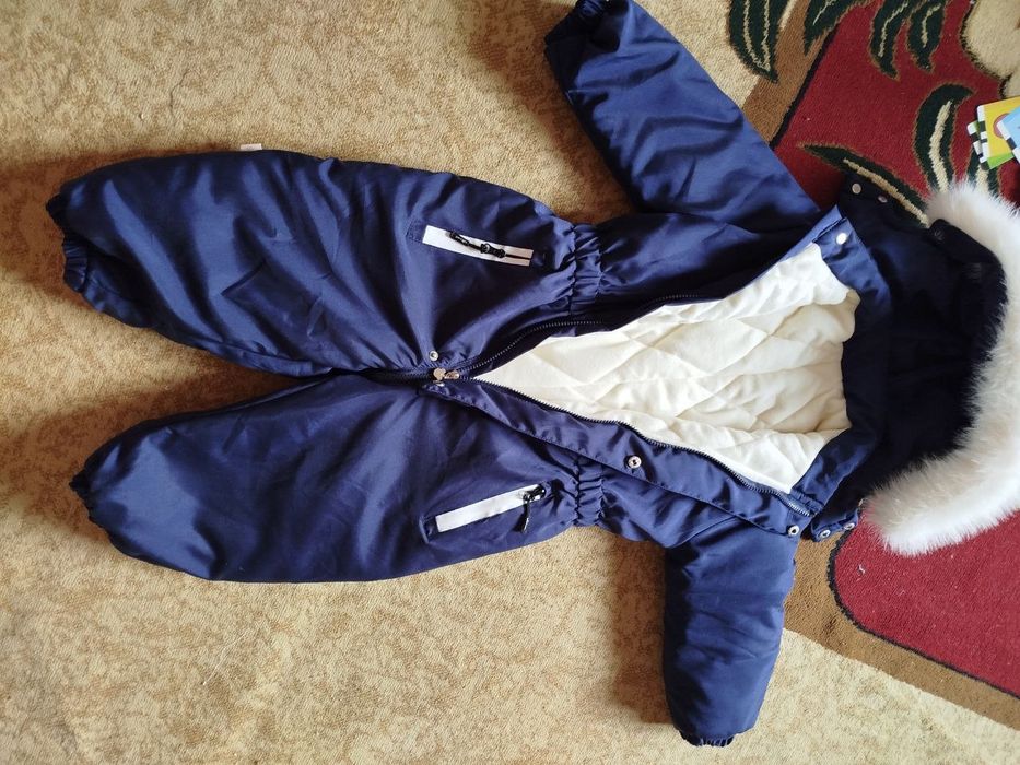 Detskiy kurtka satiladi