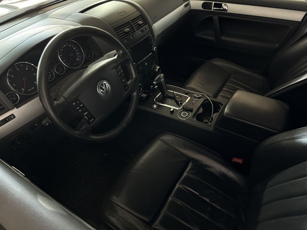 Dezmembrez Touareg 3.0 CAS 2008