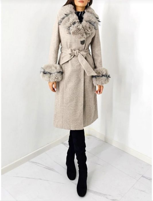 Palton din lână cu blanite detașabile