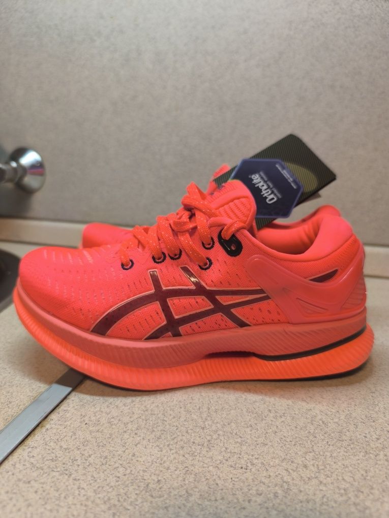 Дамски маратонки Asics