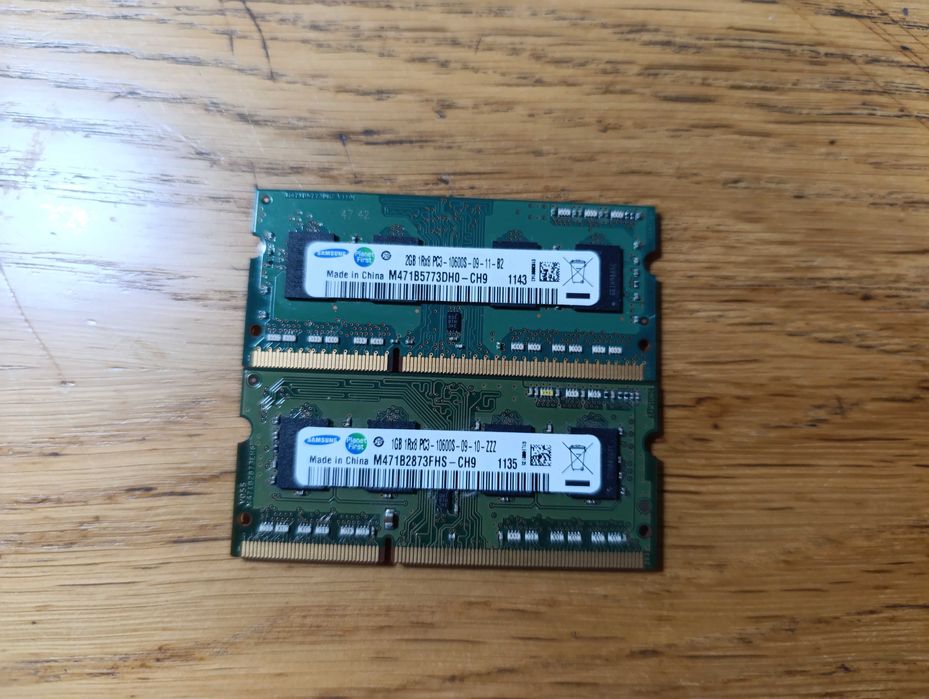 Оперативная память Samsung DDR3 2GB\1 GB