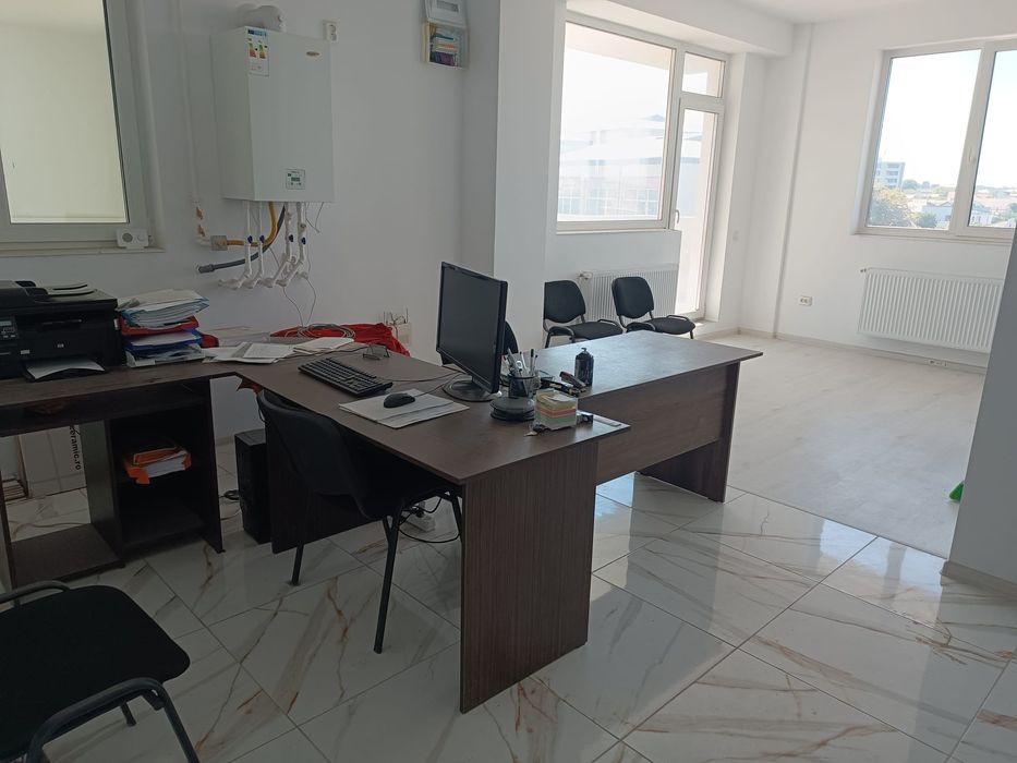Navodari - Apartament 3 camere, Bloc Nou , Ultracentral